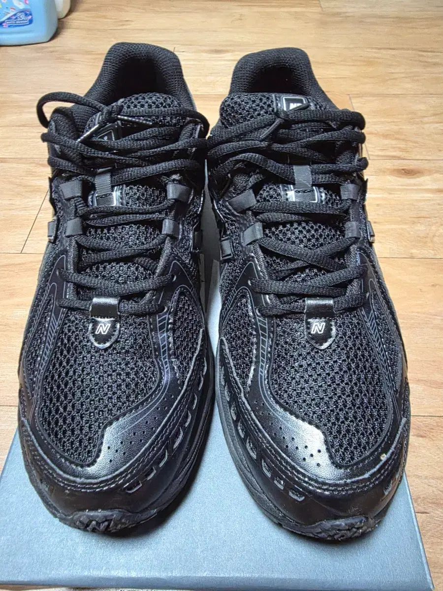 ニュー ンス 1906 R ブラック 285 mm