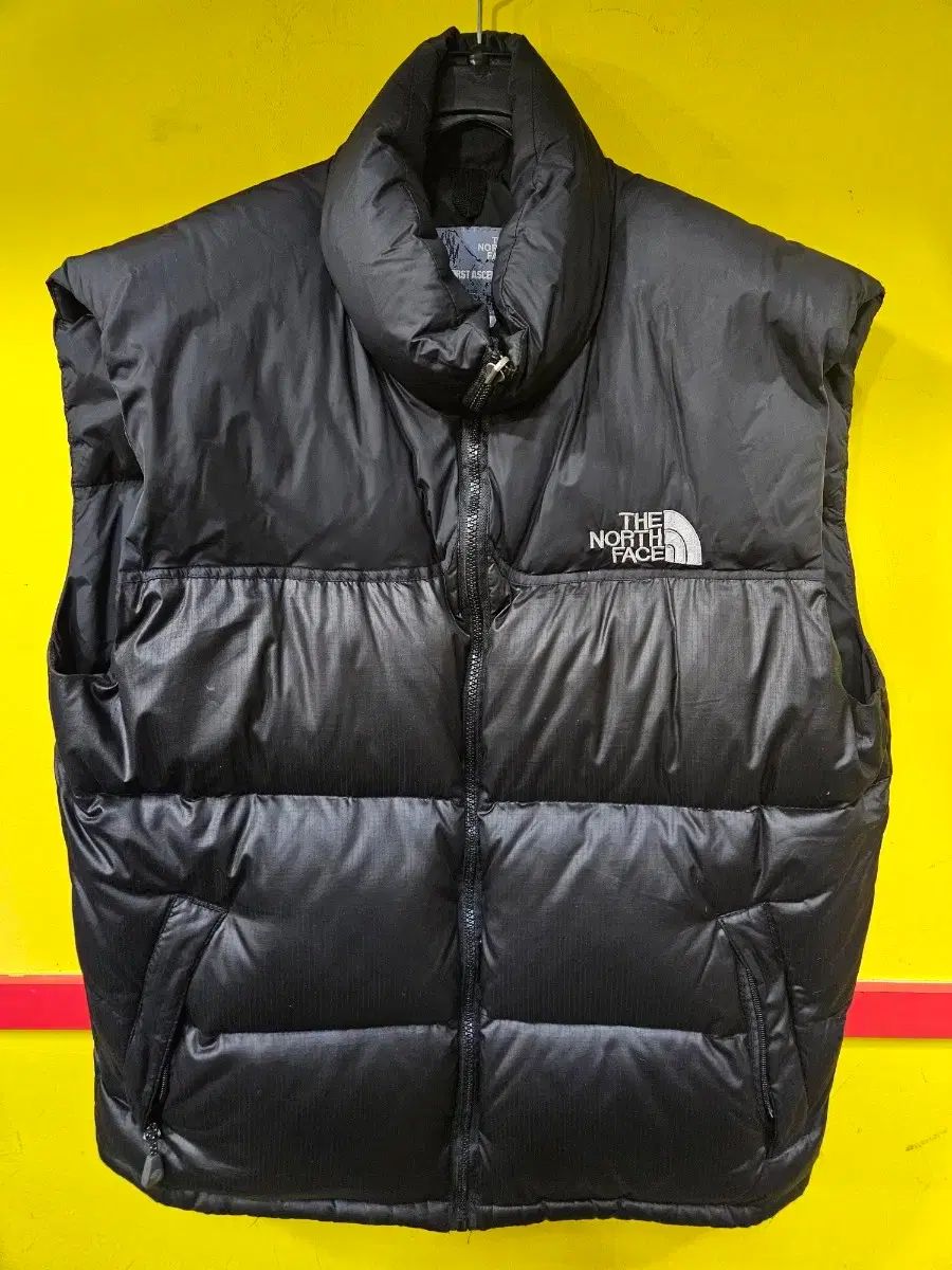 正規品 THE NORTH FACE ザノースフェイス TNF-68 ダウン ベスト - メルカリ
