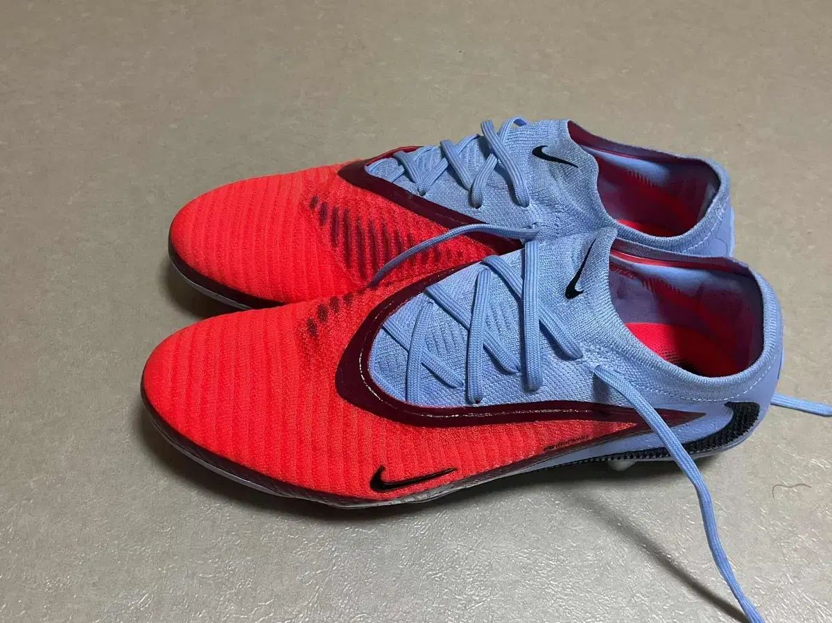 ナイキ FANTOM 6 エリート FG 280