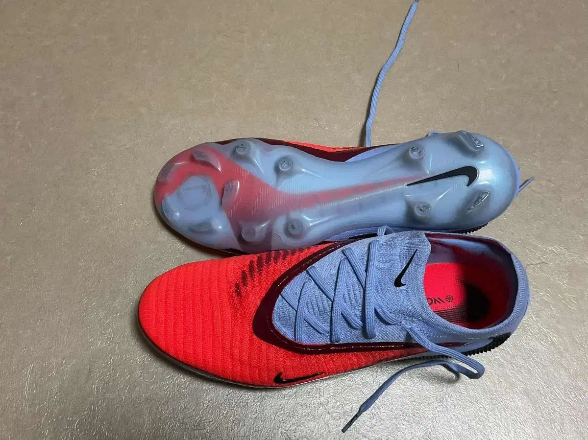 ナイキ FANTOM 6 エリート FG 280