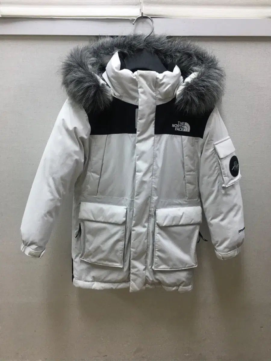 THE NORTH FACE ザノースフェイス キッズ グレー マクマード グースダウン ダウンジャケット