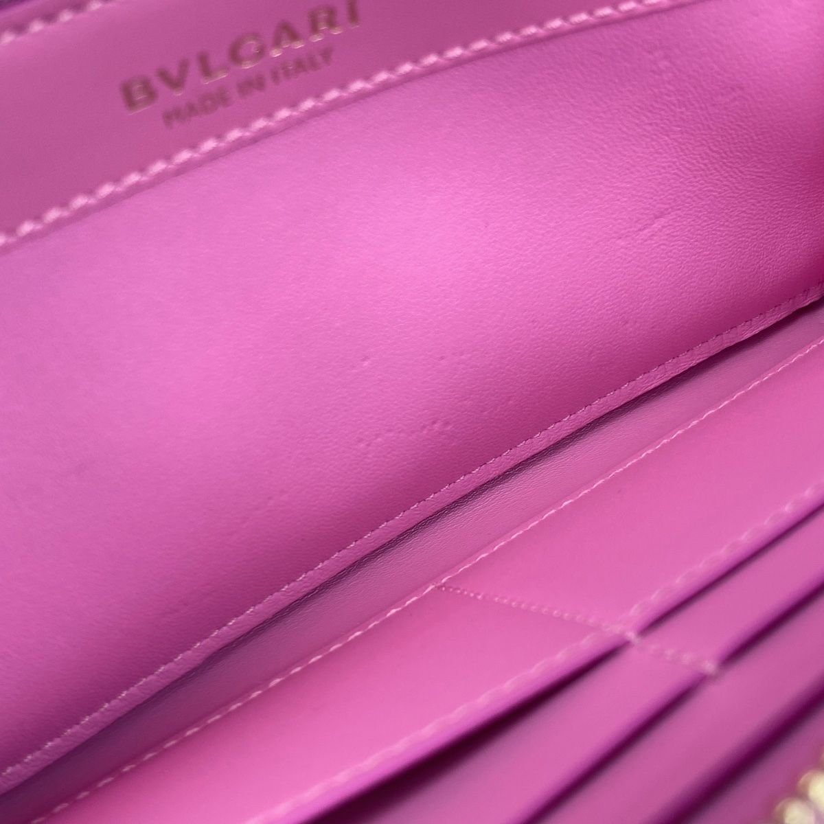 ブルガリ BVLGARI ロゴ 長財布 L字ファスナー ビーゼロワン バイカラー