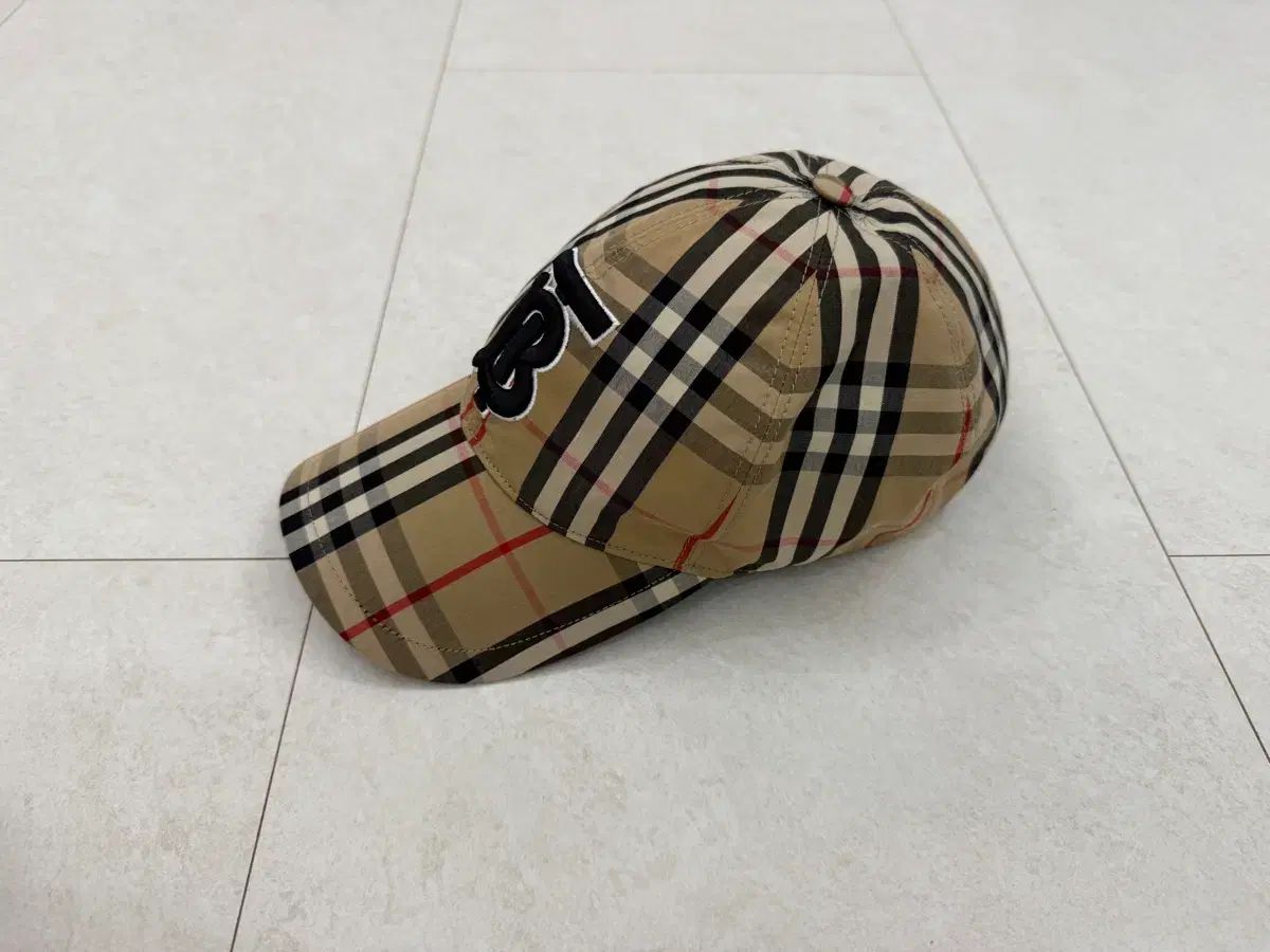 バーバリー ベースボールキャップ mサイズ