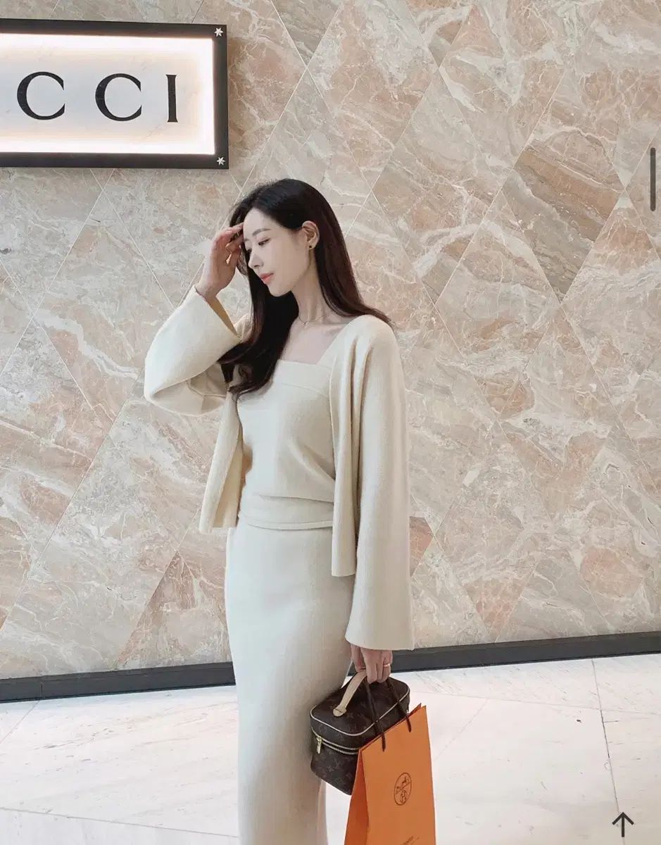 都市そしてレディース スフレ ウール カーディガン セット