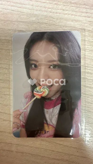 ITZY ユナ CRAZY IN LOVE - メルカリ