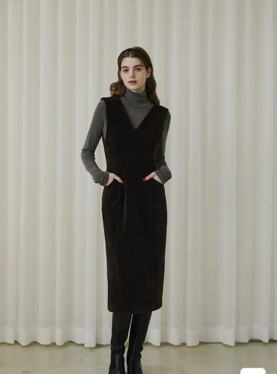 ファブリックカレッジ コーデュロイ ブラック ONE PIECE M