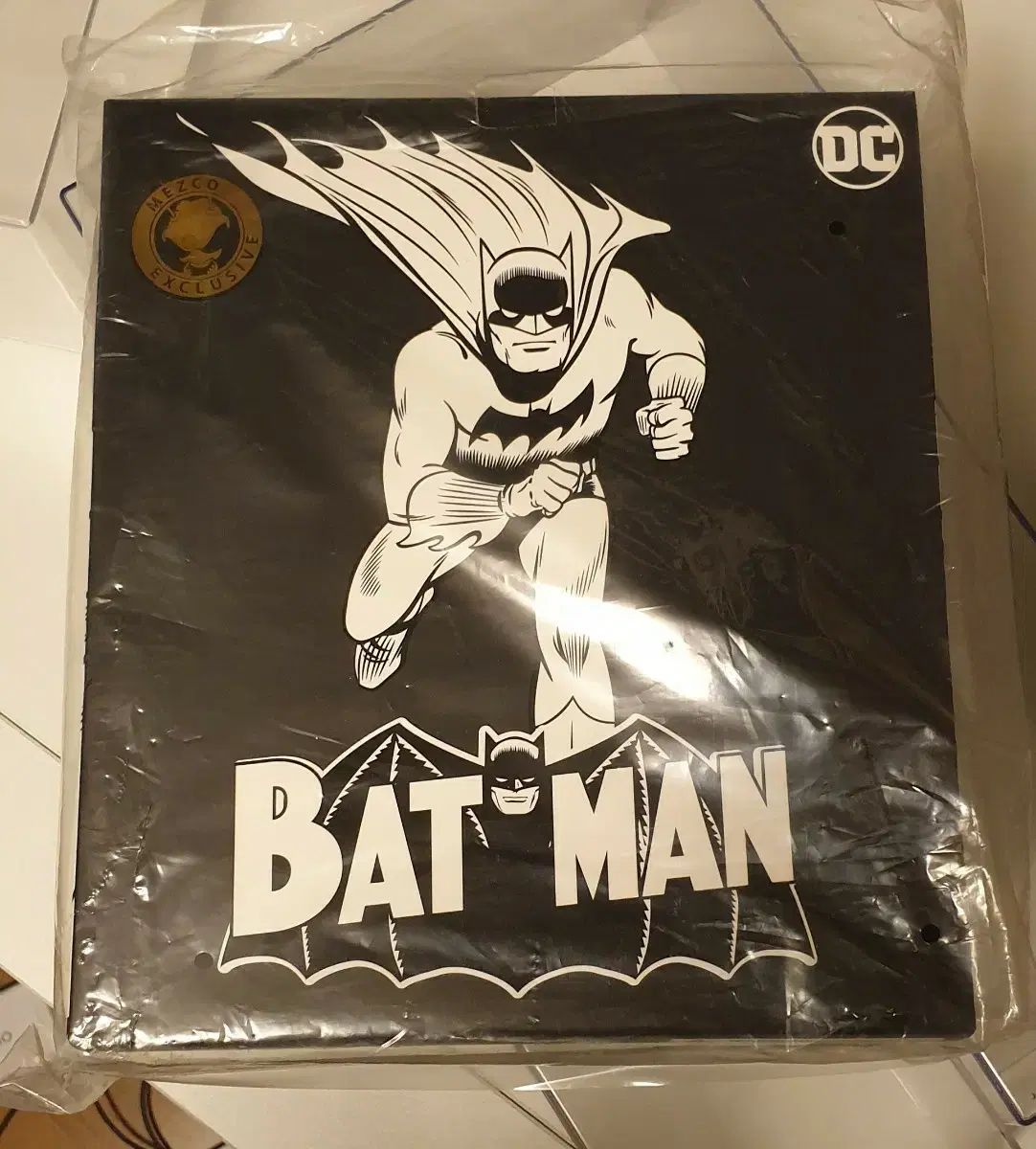 メズコトイズ ONE 12 ゴールデンエージ バットマン アクションフィギュア