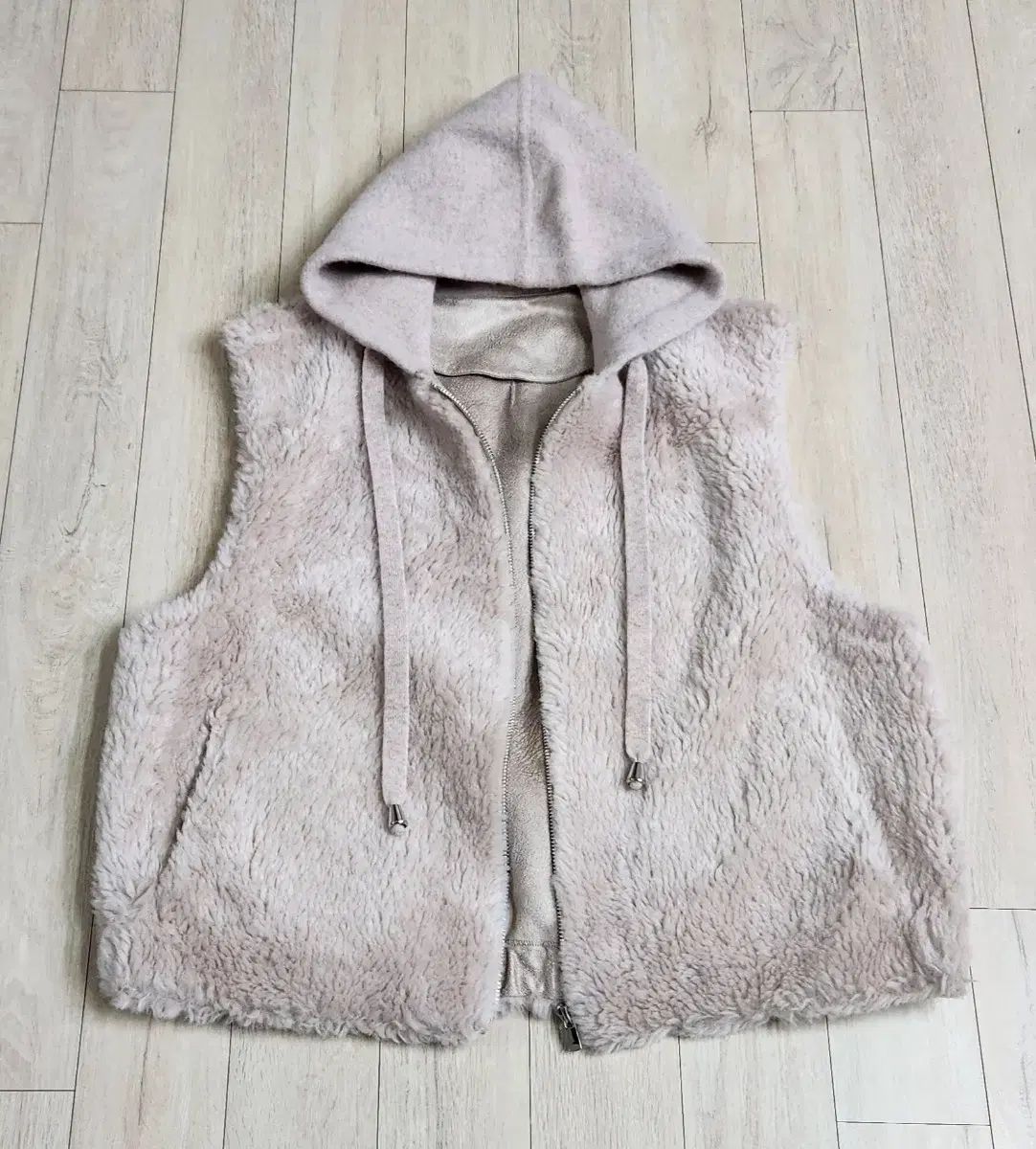 衣類 the AtG レディース ウール ベスト WHO 88