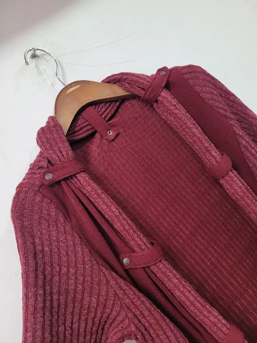 OZZ ONESTE オーズオン バーガンディ ロングカーディガン フリンジ装飾 長袖 カーディガン ボレロ アンサンブル トップス