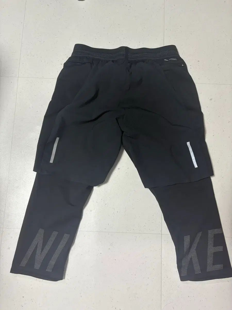 ナイキ エアロスイフト