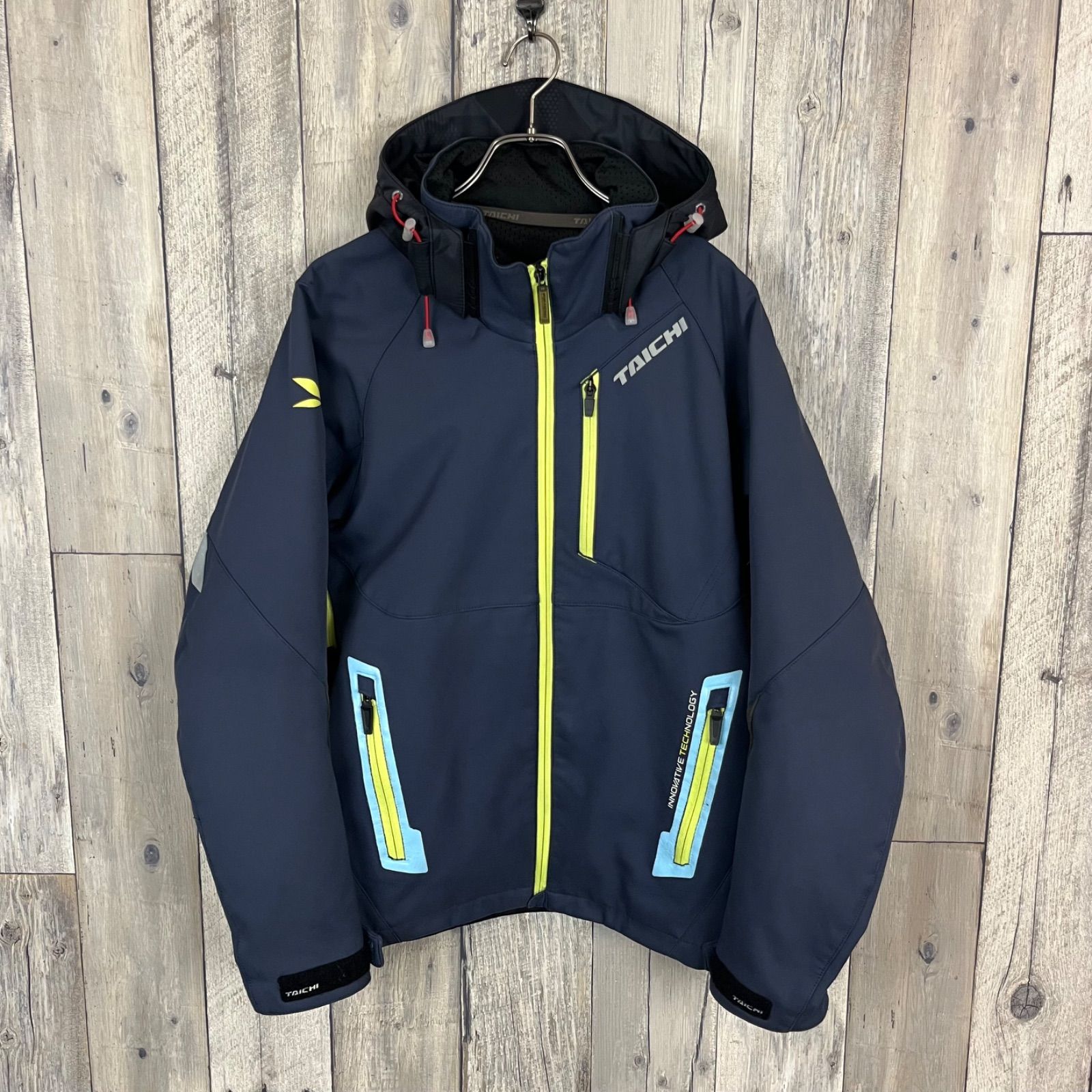 RSタイチ TAICHI アールエスタイチ 防風 防寒 プロテクター内蔵 バイク用 パーカー ネイビー ソフトシェル オールシーズンパーカ マウンテンパーカー フード取り外し ジャケット RSJ 702