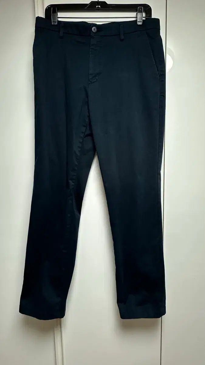 ヘジス | ストレートフィット ダークネイビー チノ 34