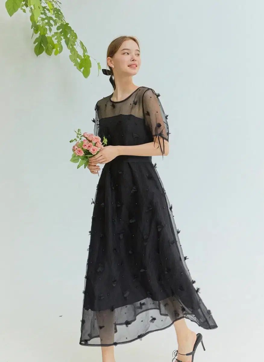 | イヴァナ ヘルシンキ シースルー ブラック ワンピース シン ミナ ドラマ ウェディング