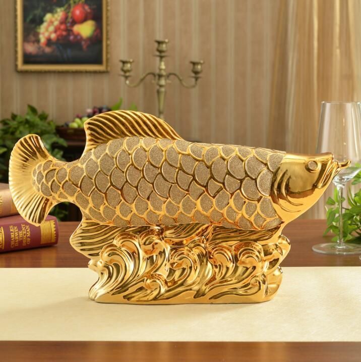 新品、未使用 金竜魚 インテリア 置物 陶瓷器 飾り物 客間 富をもたらす0 人気推薦金竜魚 インテリア 置物 飾り物 客間 富をもたらす