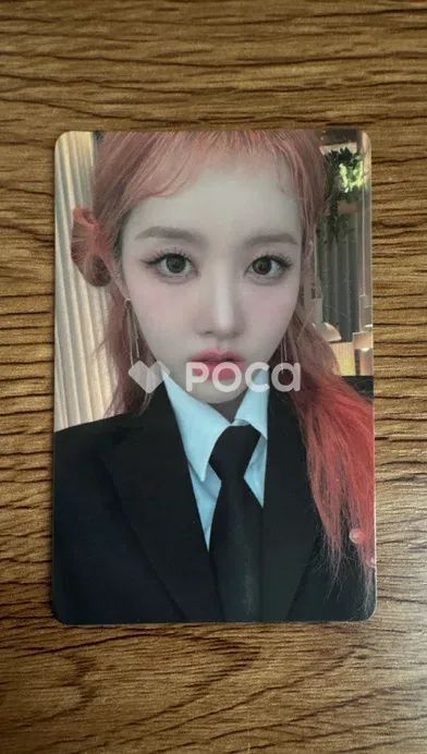 STAYC シウン 2024 STAYC PHOTOBOOK [LONDON STAY] - メルカリ