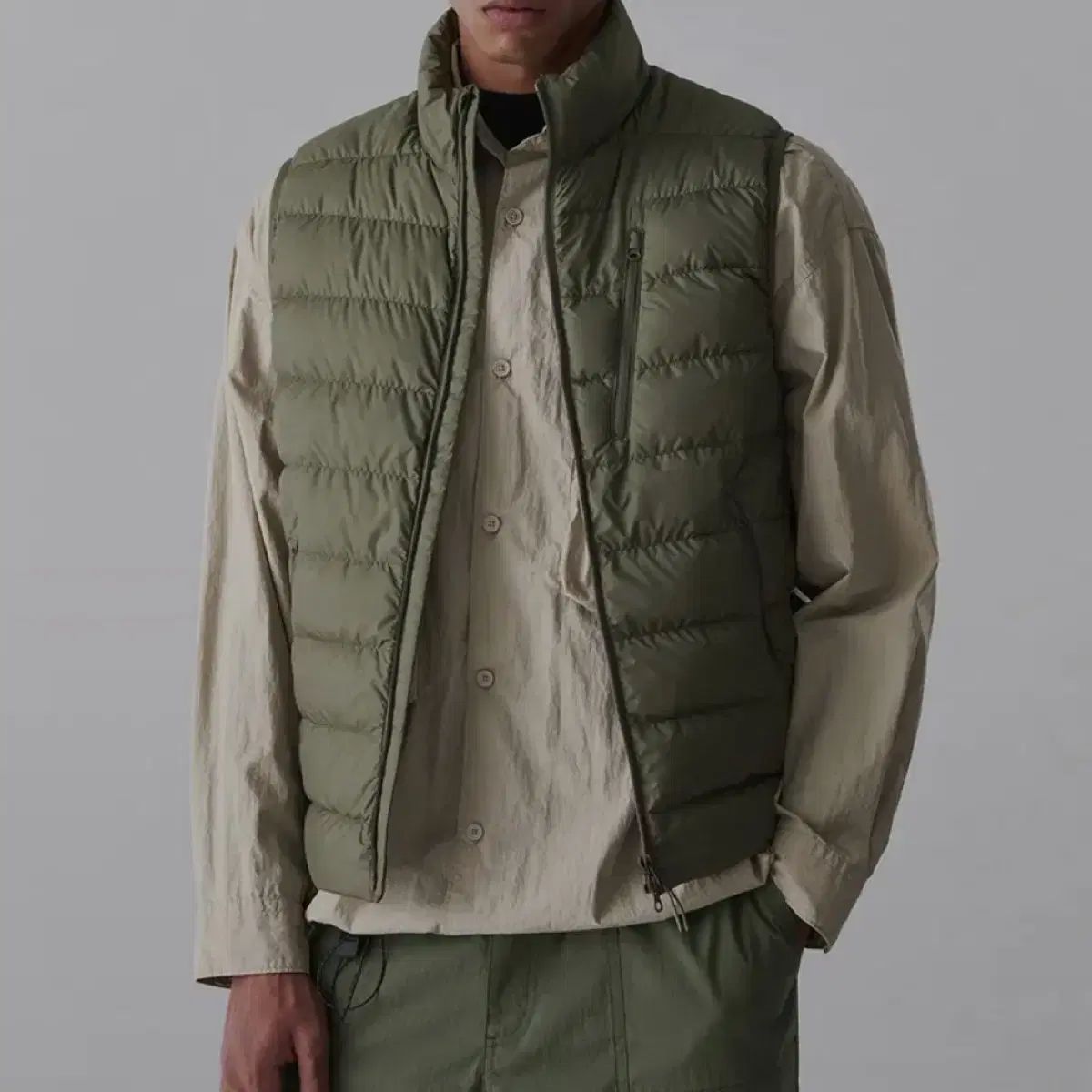 MUSINSA ムシンサ スタンダード シティ レジャー ハイネック ライト ダウン BEST ベスト カーキ