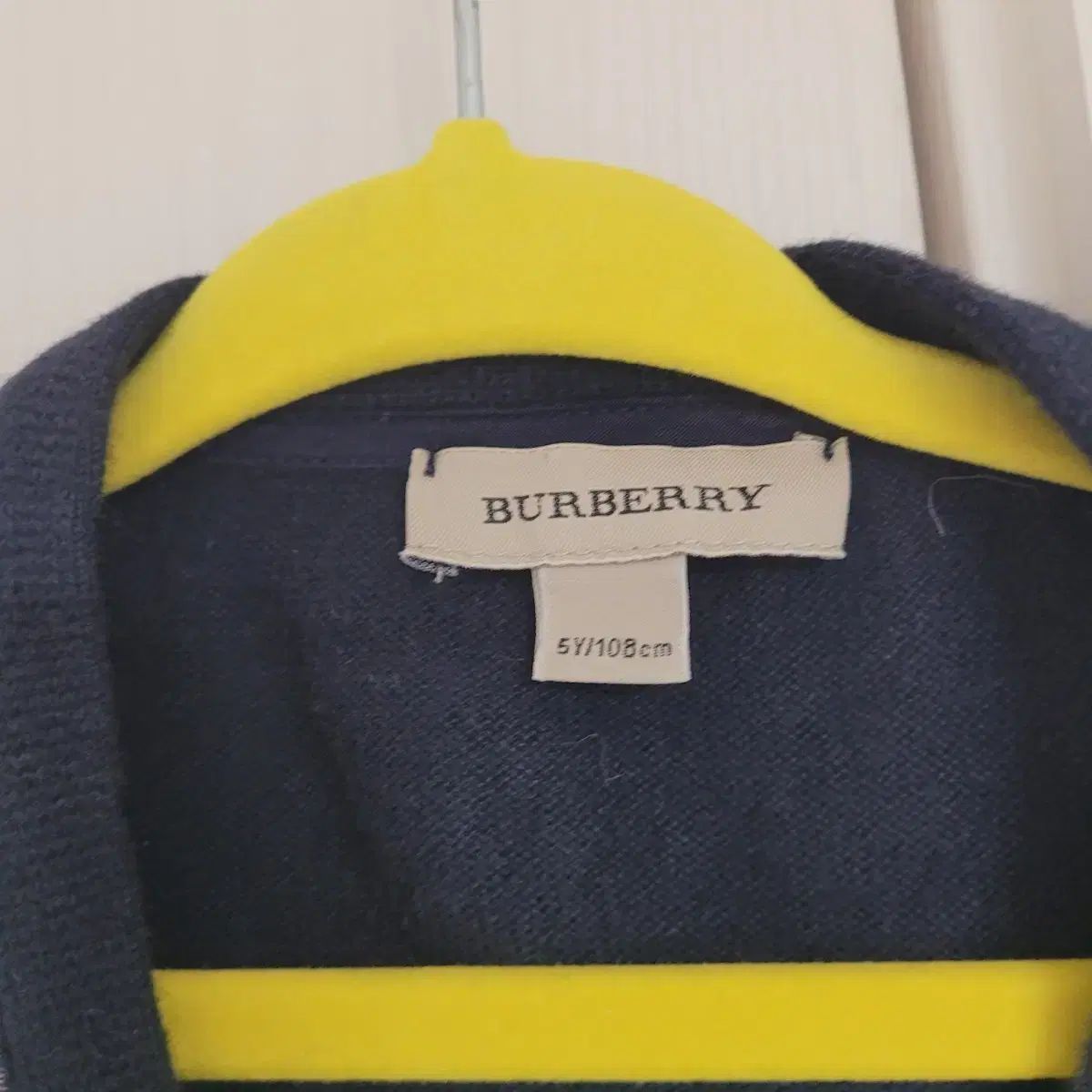 キッズ バーバリー ネイビーカーディガン