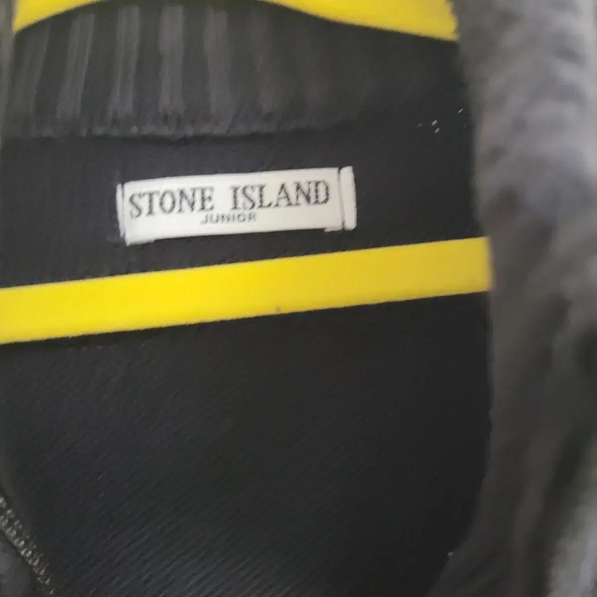 ジュニア ストーンアイランド