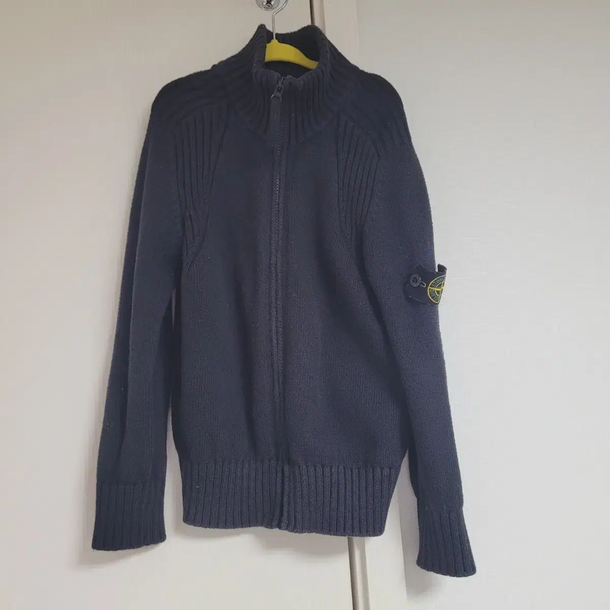 ジュニア ストーンアイランド ネイビ ニット ジップアップ カーディガン
