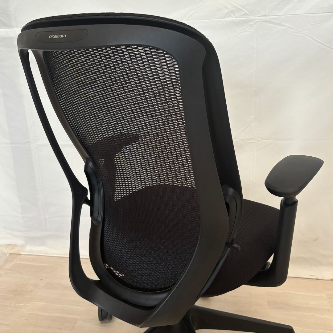 オカムラ シルフィー