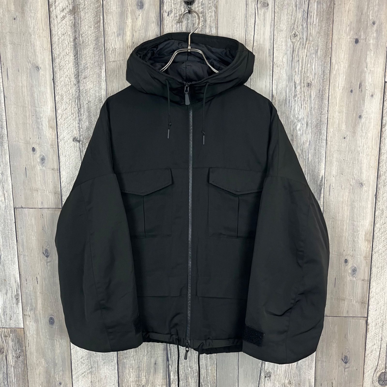 UNIQLO ユニクロ ダウン 黒 xl white mountaineering ホワイト 