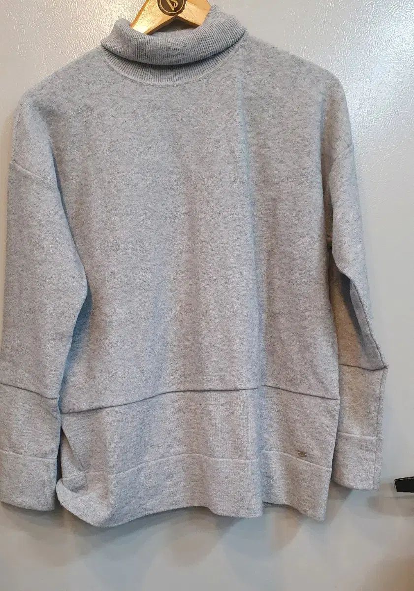 ブランド ドナカラン DONNAK ARAN タートルネック ニット us s 韓国サイズM 長袖 Tシャツ カットソー トップス