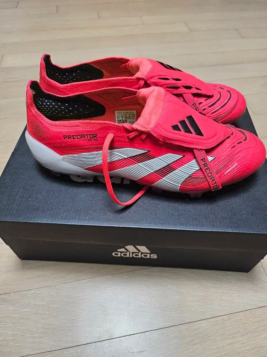 プレデター エリート ft fg カッティング ピュアヴィクトリー 265