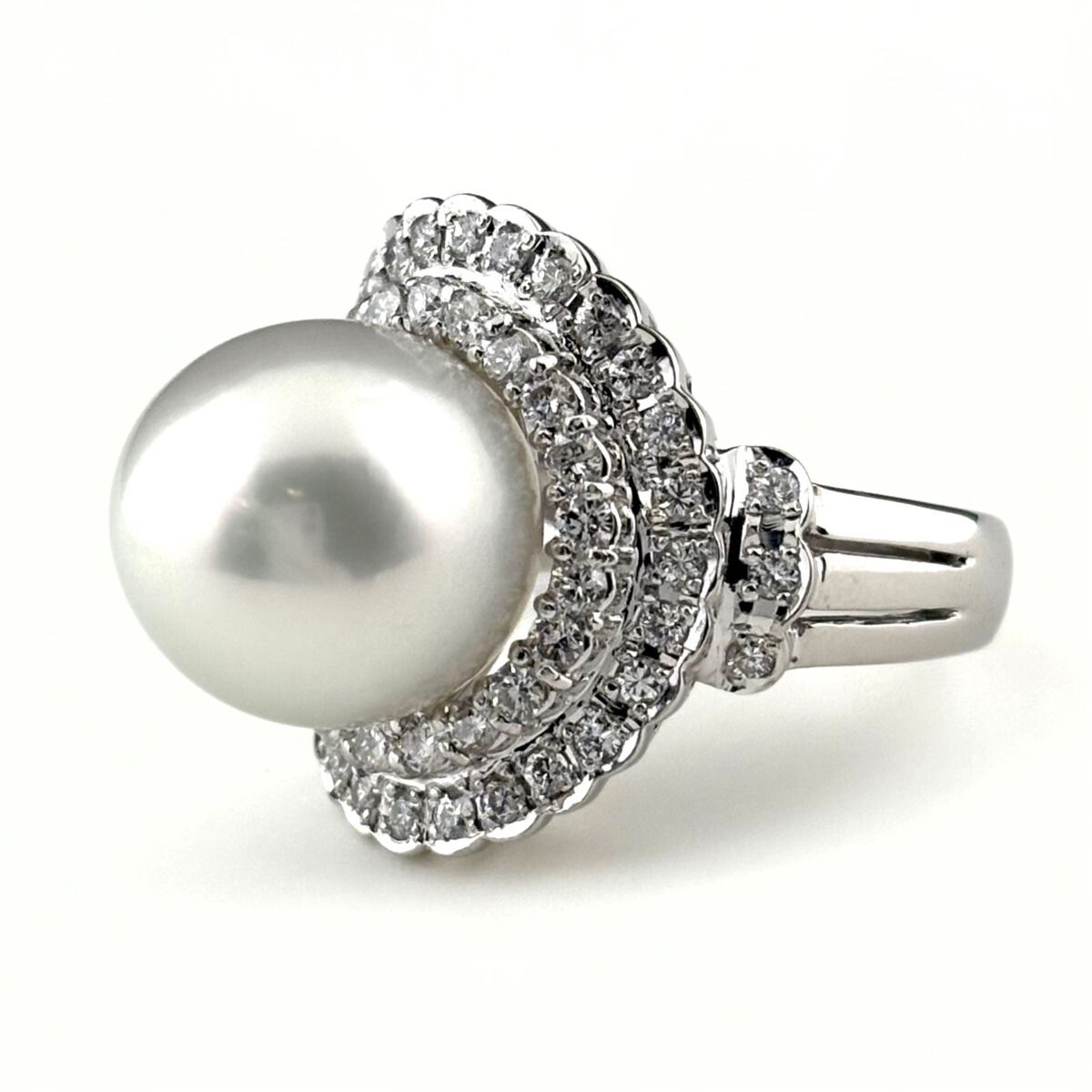 パール デザインリング プラチナ 指輪 メレダイヤ 真珠 リング 13.5号 Pt 900 ダイヤモンド レディース