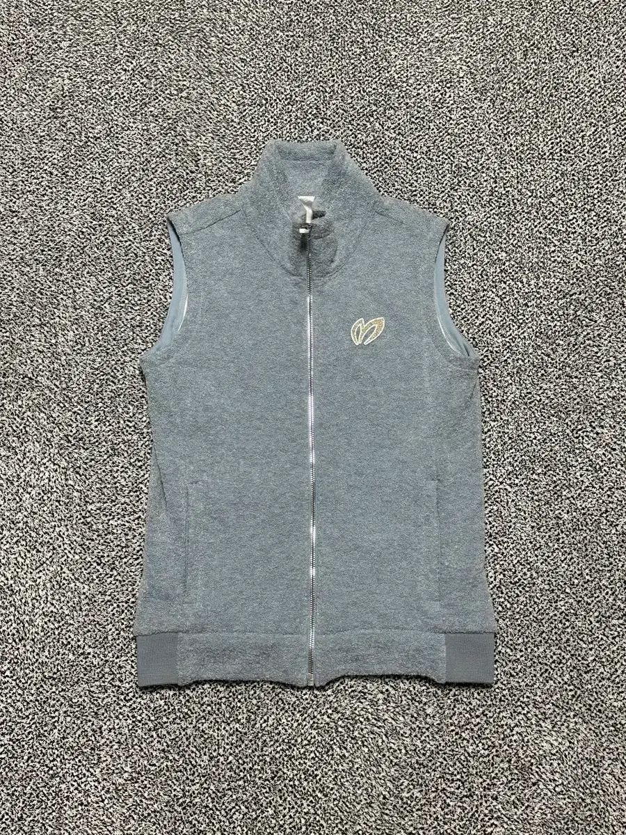 マスターバニーエディション | レディース ゴルフ SWING 防風 ベスト