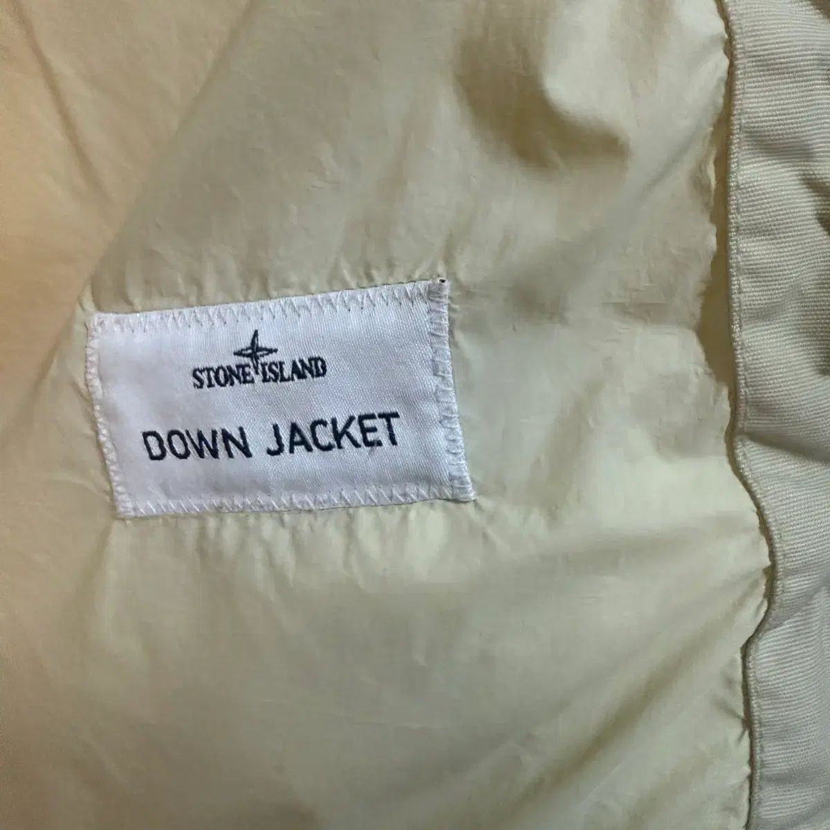 ダウン アイボリー