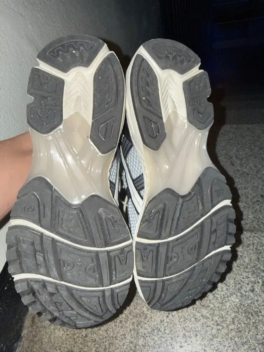  アシックス ランニングシューズ グレー シルバー ゲル カヤノ14 280 登山靴 トレッキングシューズ アウトドアシューズ