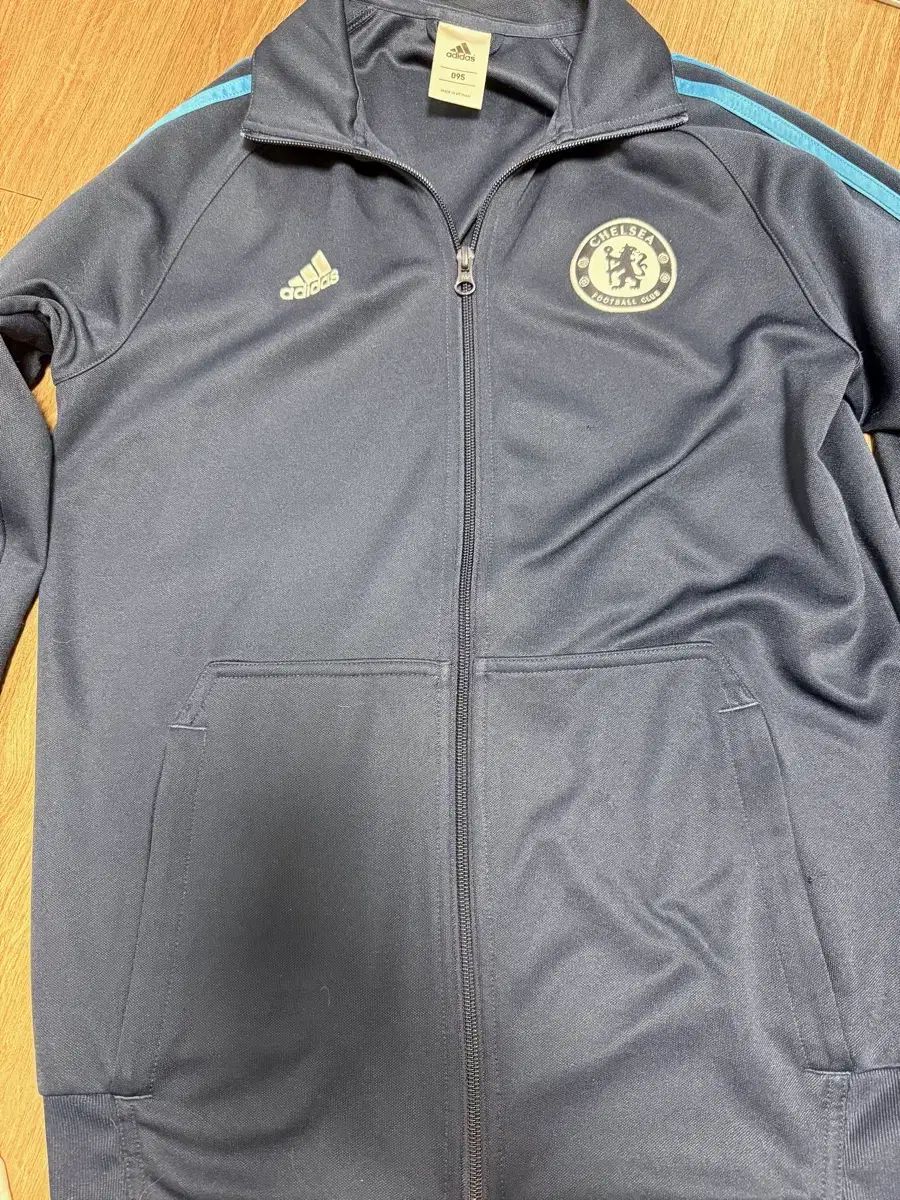 アディダス チェルシー ネイビー グラデーション ジャージ