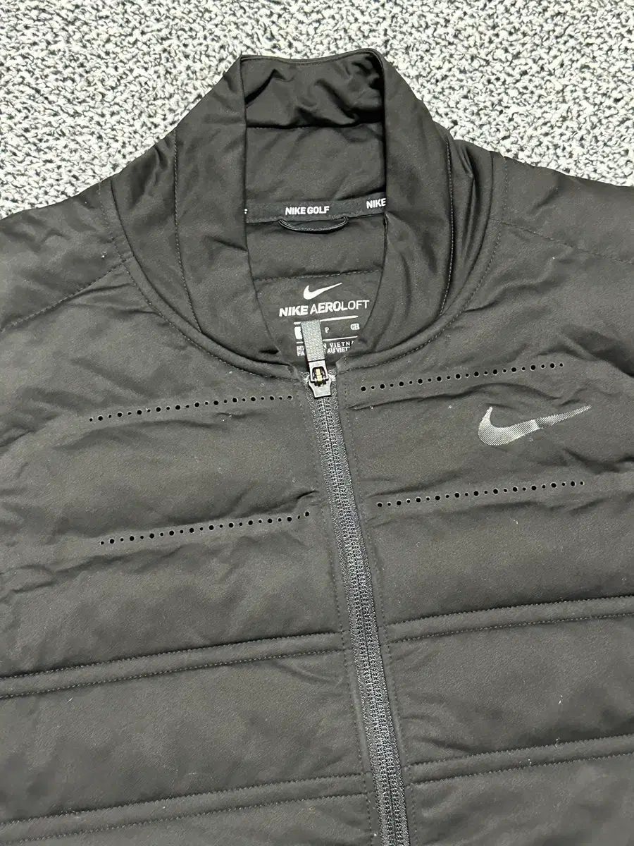 ナイキ | レディース エアロロフト ベスト