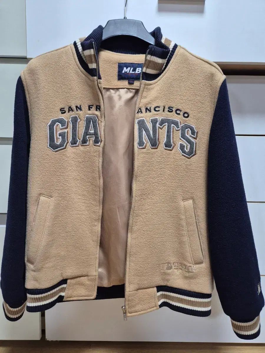 MLB サンフランシスコ ジァイアンツ スタジャン