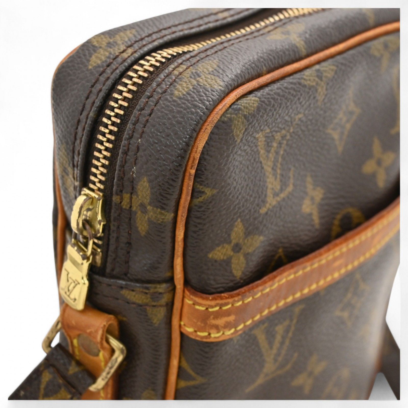 ルイヴィトン モノグラム ダヌーブ ショルダーバッグ Bランク lv1125jh