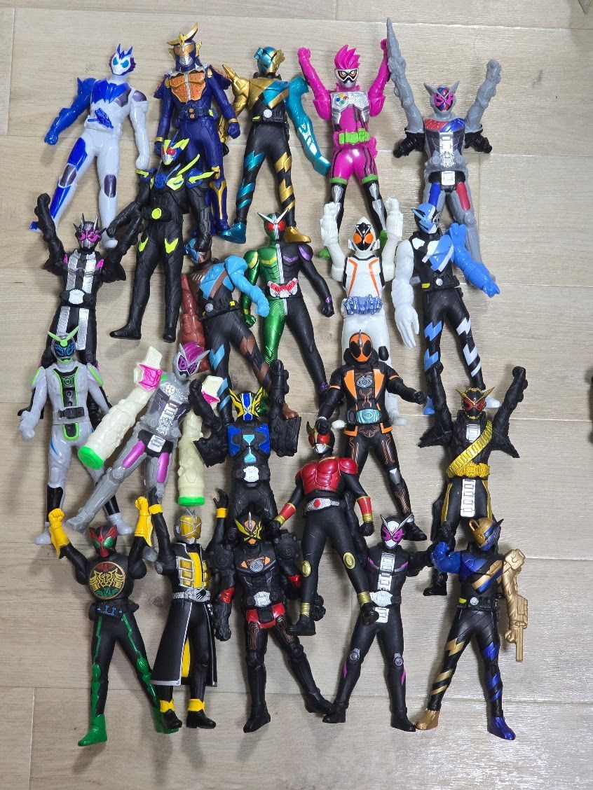 ライダーヒーローシリーズ まとめ売り ソフビ 22体 - メルカリ