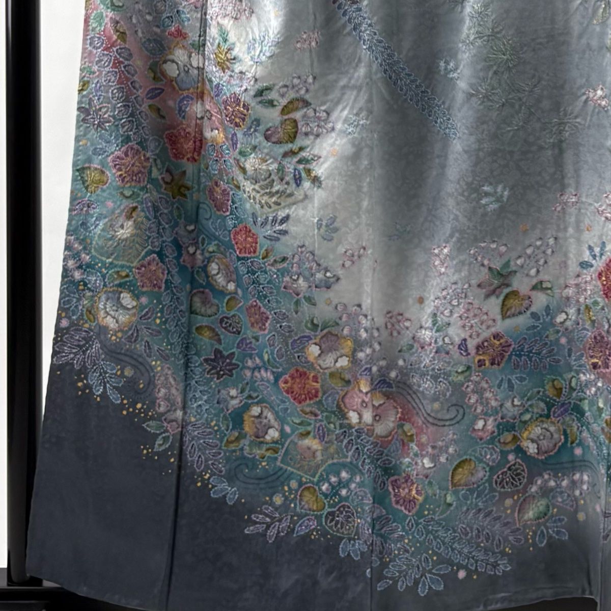 訪問着 身丈159cm 裄丈64.5cm M 袷 扇面 辻が花柄 金彩 ぼかし 青灰色