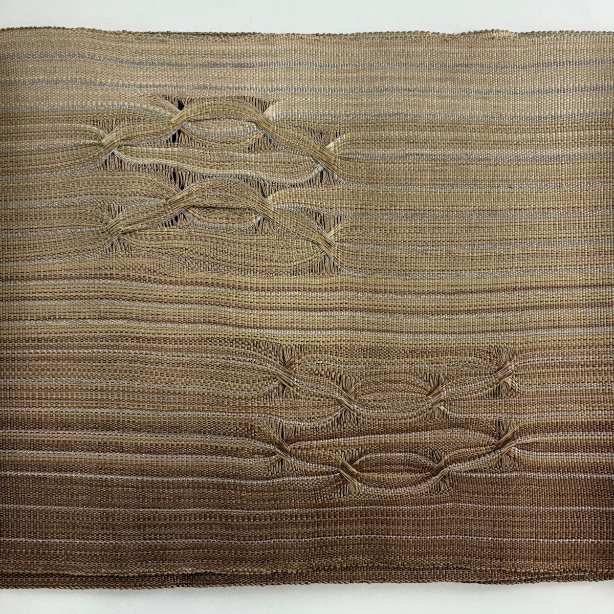 美品】 名古屋帯 秀品 八寸名古屋帯 縞 幾何学 銀糸 薄茶色 正絹