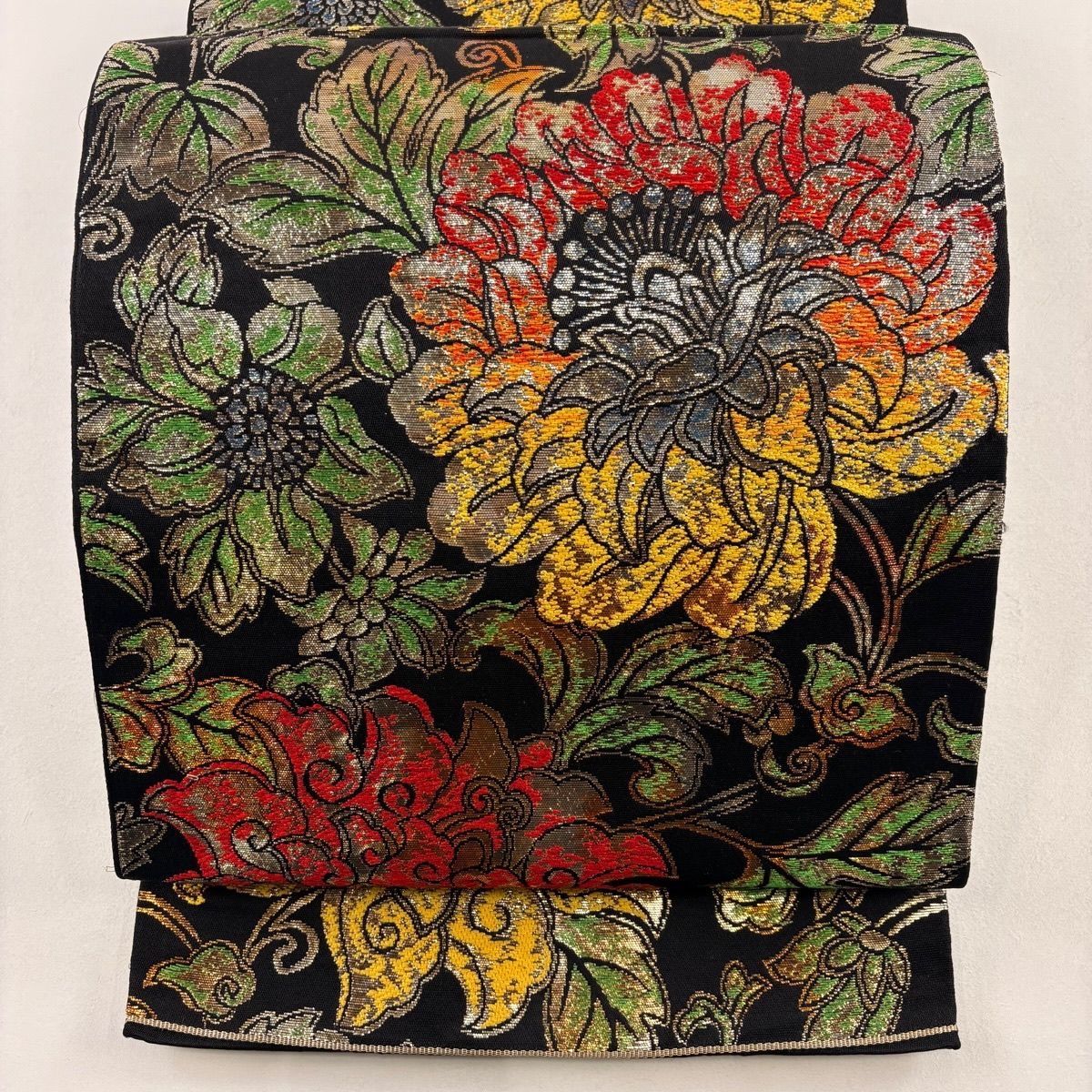 袋帯 秀品 関西仕立て 大牡丹印金 箔 黒 六通 正絹 【中古】 - メルカリ