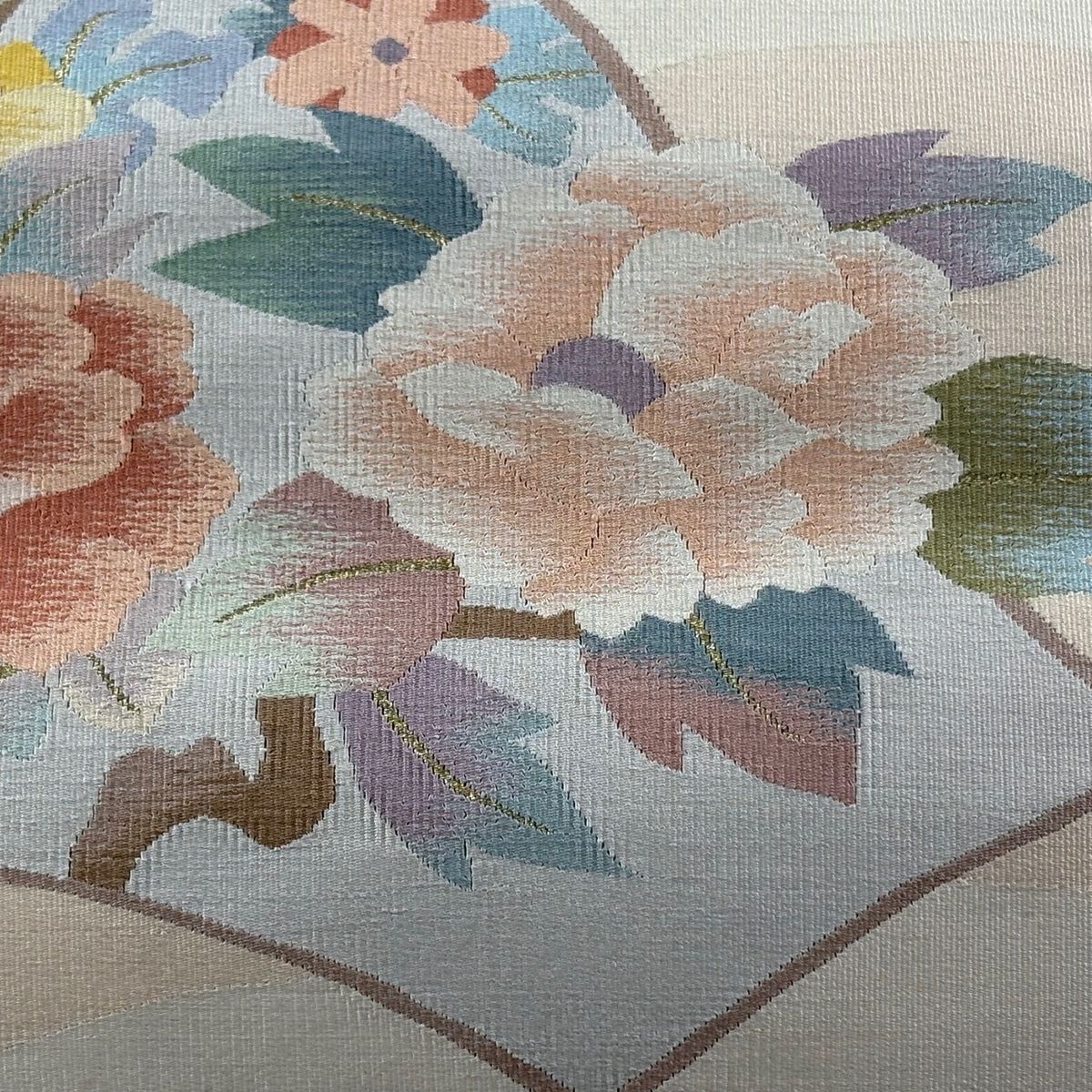 名古屋帯 秀品 八寸名古屋帯 牡丹 霞 金糸 クリーム 正絹