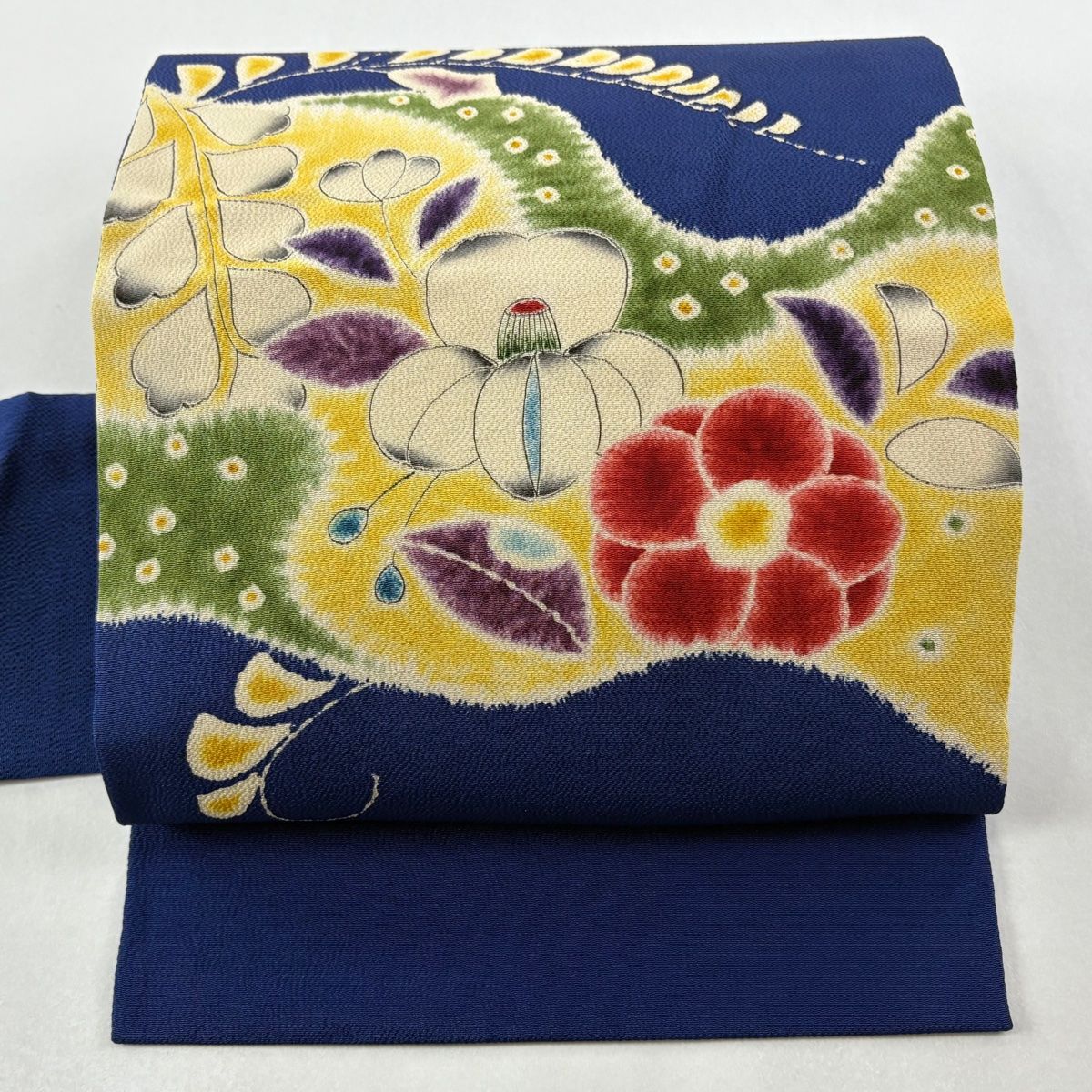 名古屋帯 秀品 落款 草花 縮緬 ぼかし 紺色 正絹 【中古】 - メルカリ