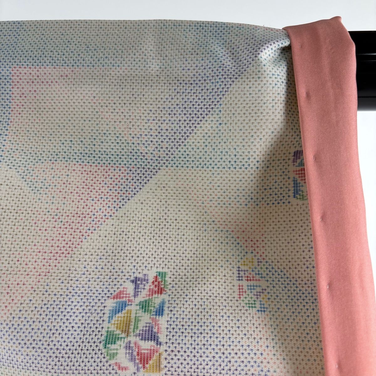  大島紬 身丈161 5 cm 裄丈64 M 袷 都喜ヱ門 証紙 幾何学 クリーム 正絹 紬 着物