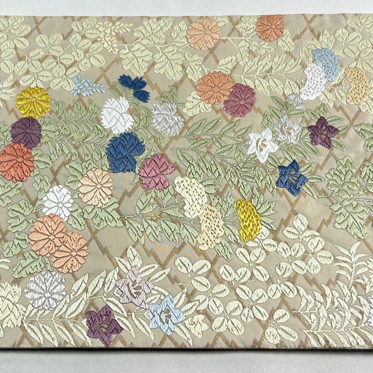 美品】 袋帯 逸品 落款 山口弘躬染織 秋の山郷 秋草 松皮菱 金銀糸