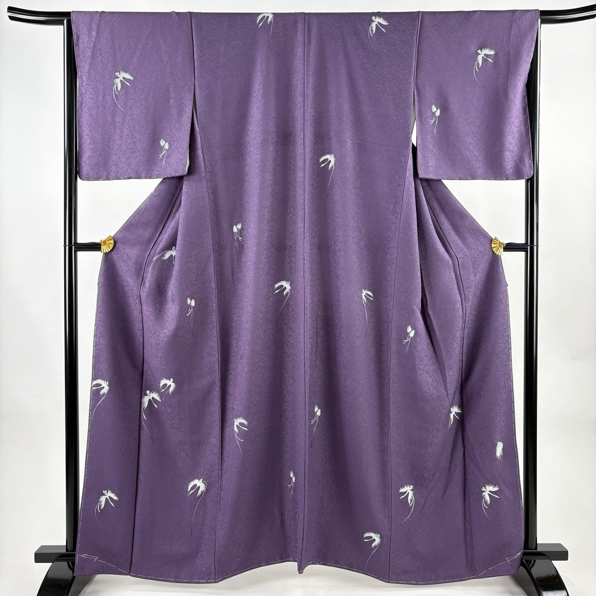 【小紋】正絹　紫色　ご奉仕価格❣️ 美品】 小紋 身丈163.5cm 裄丈64cm M 袷 鷺草 地紋 紫 正絹 逸品