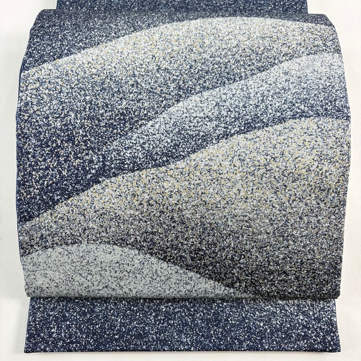 美品】 袋帯 逸品 和田光正 落款 山並み 金銀彩 青灰色 お太鼓柄 正絹