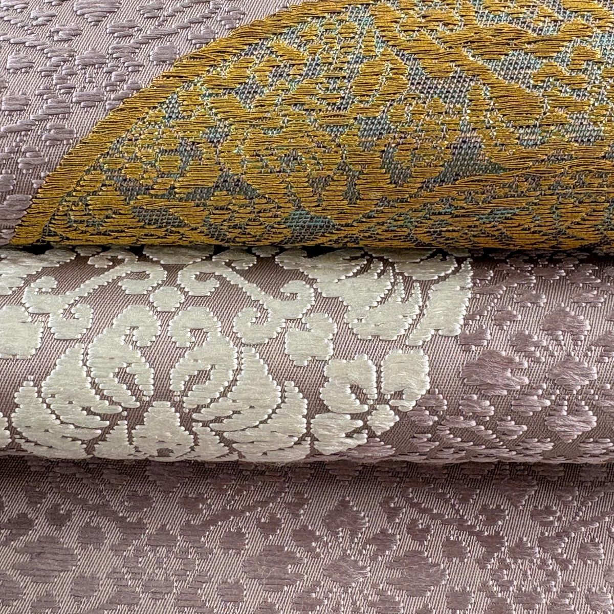 袋帯 逸品 山口美術織物 落款 関西仕立て 葡萄鏡文 浮線綾文 金糸 刺繍