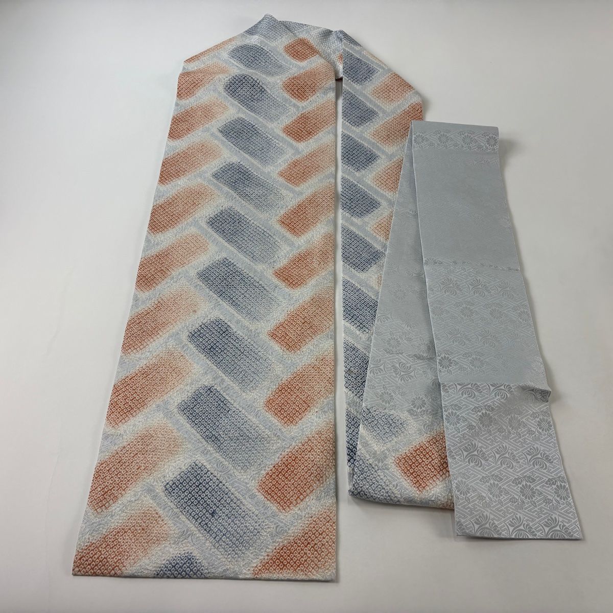 名古屋帯 秀品 幾何学模様 地紋 絞り 水色 正絹 プリーツ セレモニー