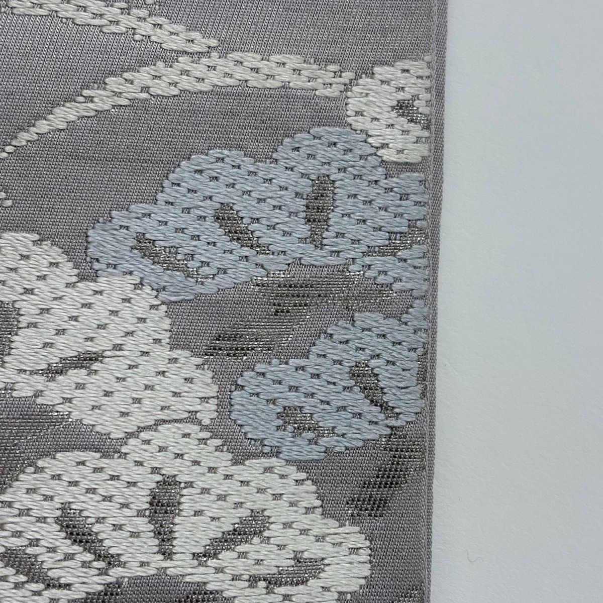 袋帯 秀品 川島織物 落款 菊 松 唐織 銀糸 灰紫 六通 正絹 【中古