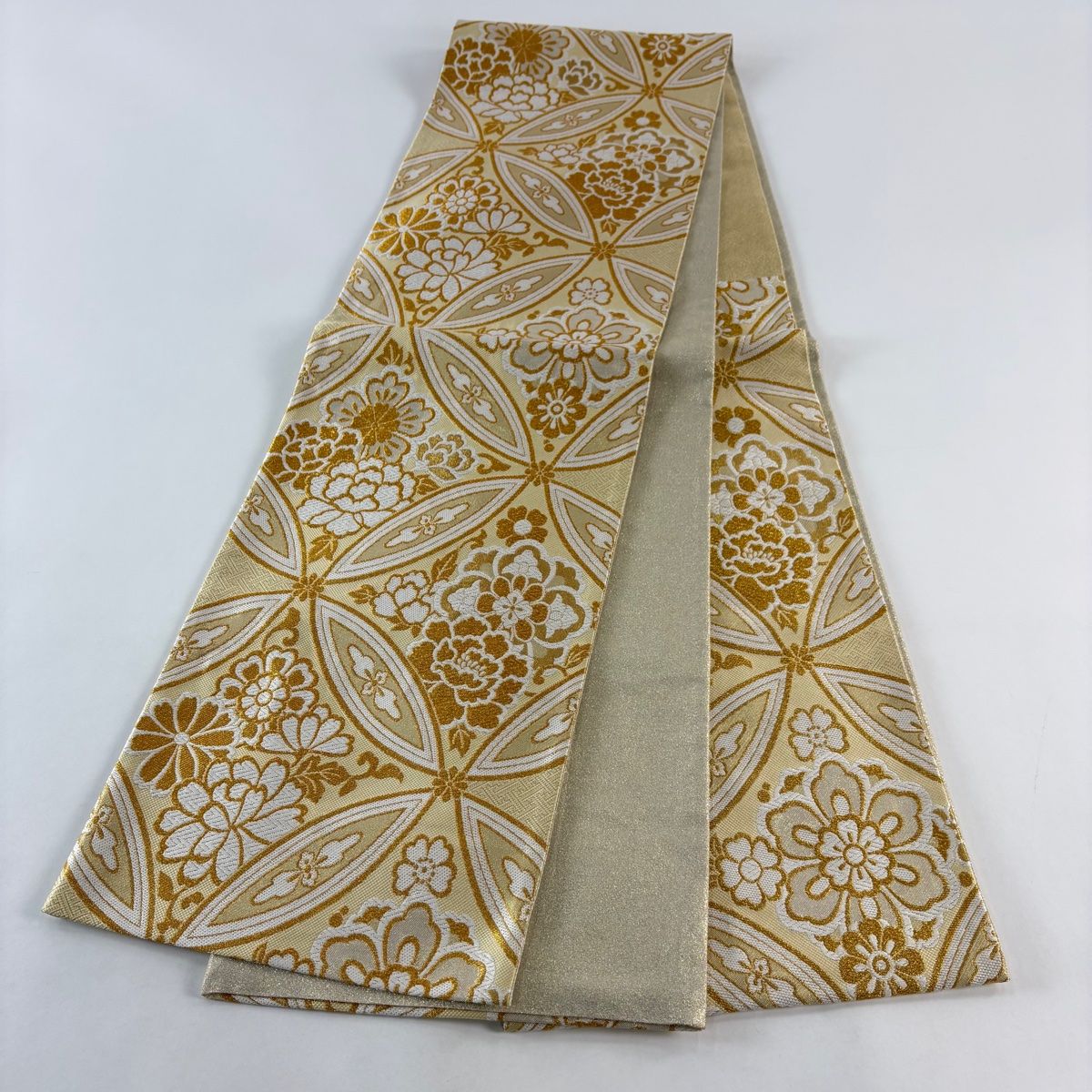 美品】 袋帯 秀品 七宝華文 金糸 箔 金色 六通 正絹 【中古】 - メルカリ