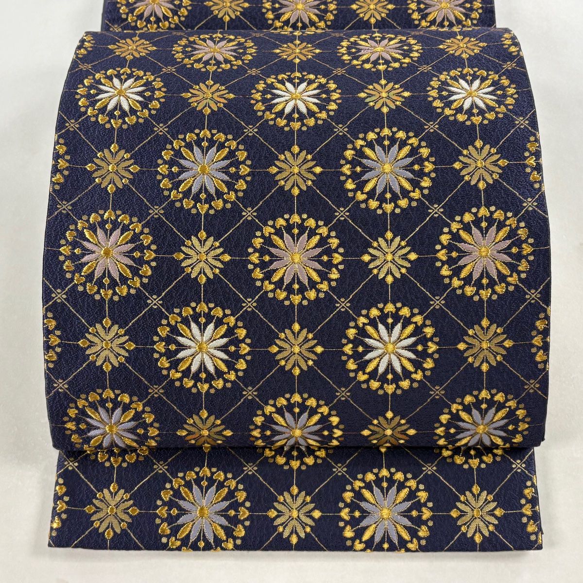 美品】 袋帯 秀品 花 金糸 箔 青紫 六通 正絹 【中古】 - メルカリ